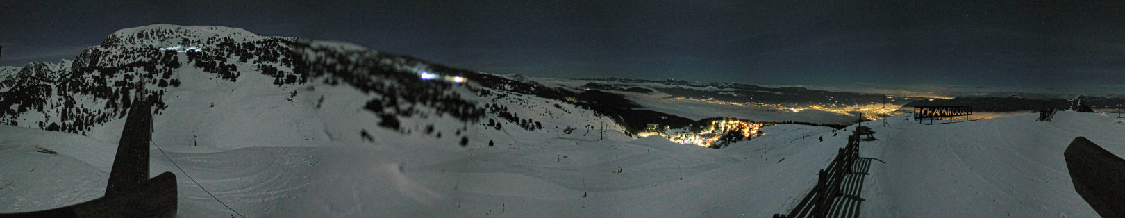 Webcam Chamrousse 1870 - Sommet Casserousse Webcam Chamrousse 1870 - Sommet Casserousse