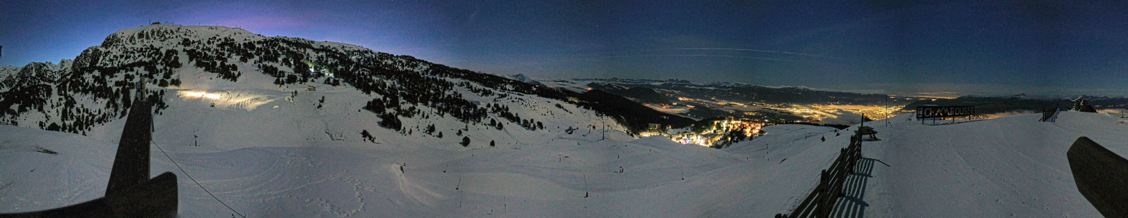 Webcam Chamrousse 1870 - Sommet Casserousse Webcam Chamrousse 1870 - Sommet Casserousse