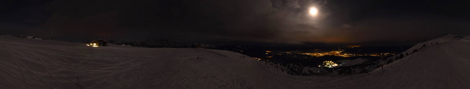 Webcam Chamrousse 2150 - Les Crêtes Webcam Chamrousse 2150 - Les Crêtes