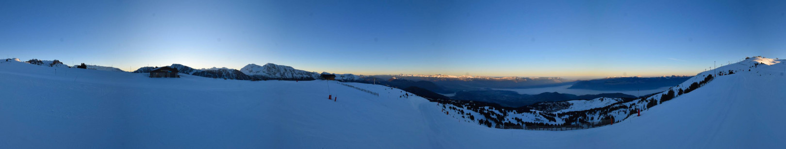 Webcam Chamrousse 2150 - Les Crêtes Webcam Chamrousse 2150 - Les Crêtes