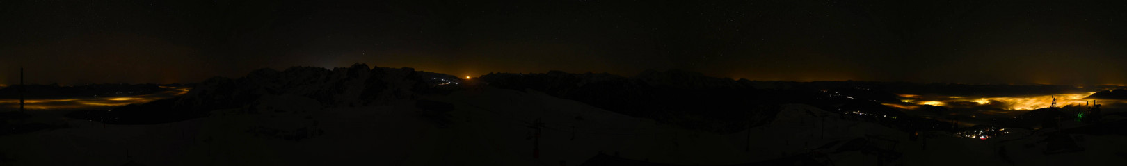 Webcam Chamrousse 2250 - La Croix de Chamrousse Webcam Chamrousse 2250 - La Croix de Chamrousse