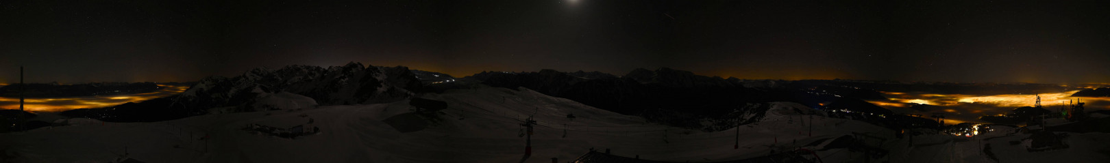 Webcam Chamrousse 2250 - La Croix de Chamrousse Webcam Chamrousse 2250 - La Croix de Chamrousse