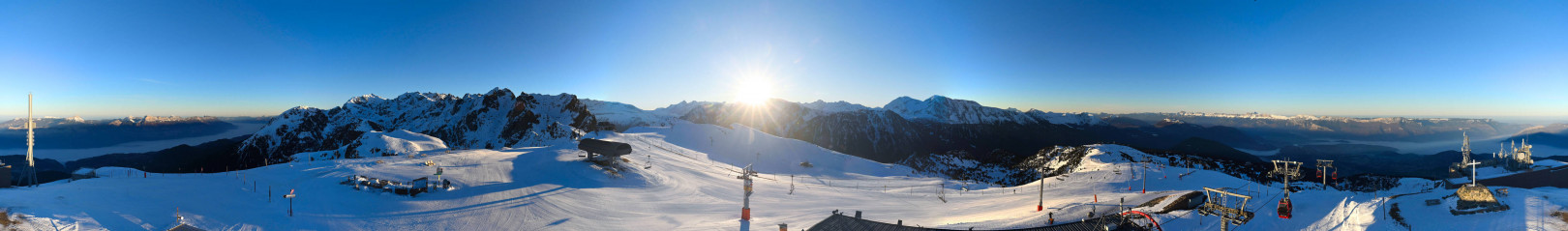 Webcam Chamrousse 2250 - La Croix de Chamrousse Webcam Chamrousse 2250 - La Croix de Chamrousse