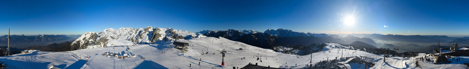 Webcam Chamrousse 2250 - La Croix de Chamrousse Webcam Chamrousse 2250 - La Croix de Chamrousse