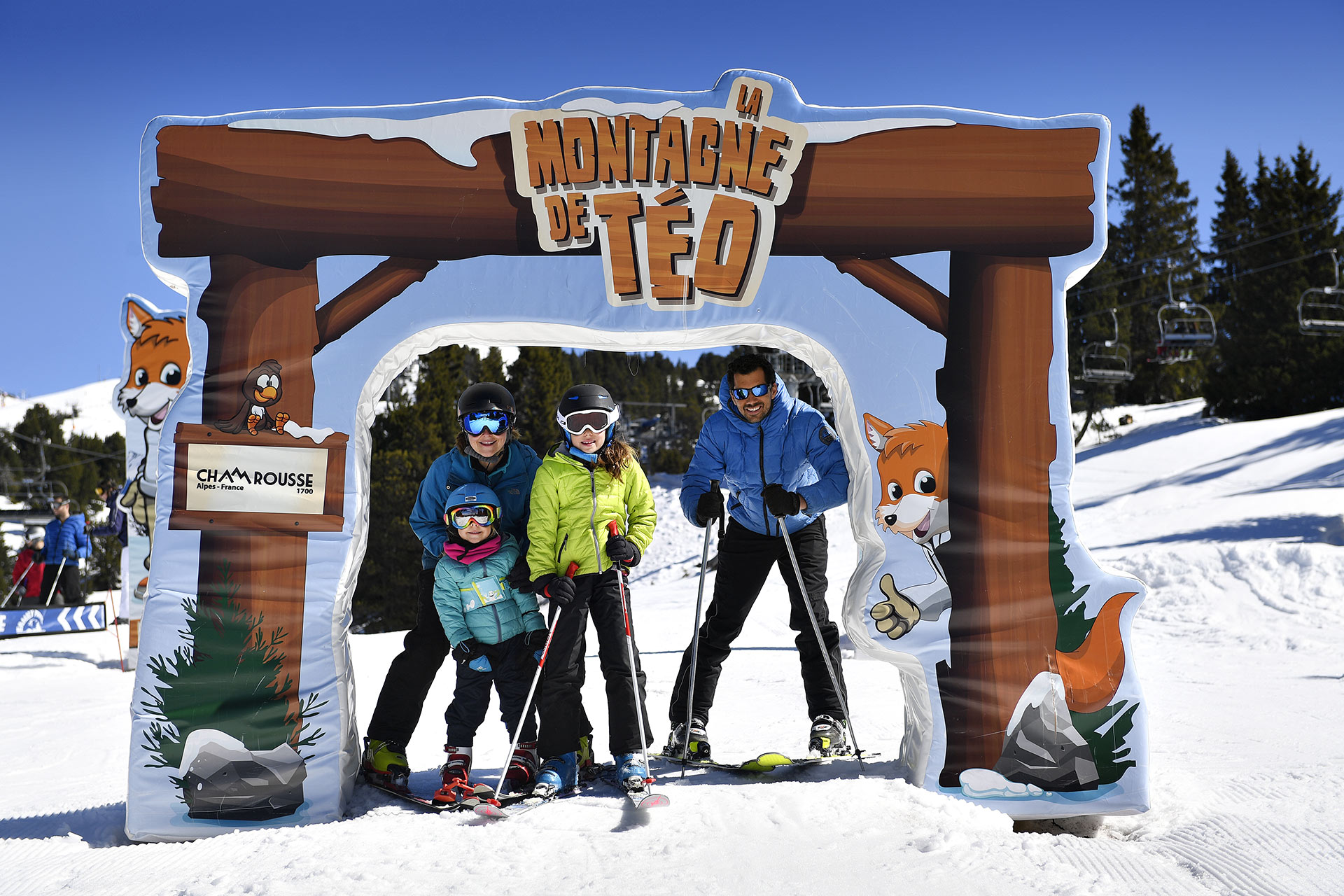 Chamrousse ski famille espace ski fun ludique family park montagne de Téo station hiver grenoble isère alpes france - © Fred Guerdin