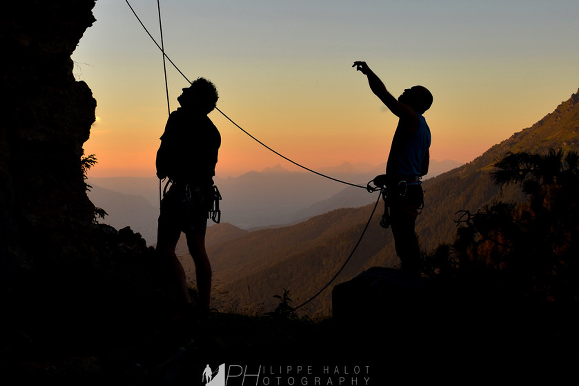 Chamrousse escalade site perfectionnement grimpe été coucher soleil station montagne grenoble belledonne isère alpes france - © Philippe Halot