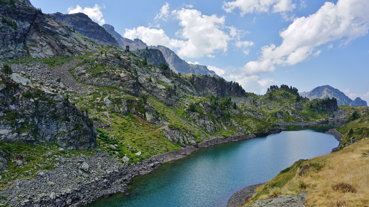 Longet lake in GR738 Belledonne hike Chamrousse La Pra