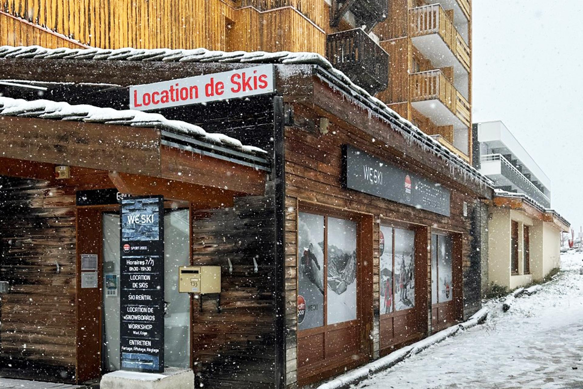 We ski - © Kevin Fiat We ski