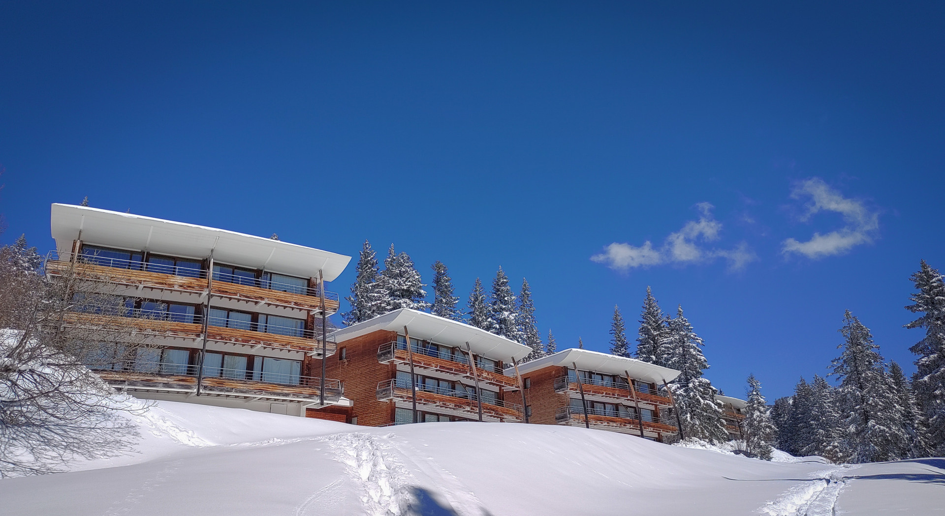 Résidence Les villages du Bachat - avec piscine et restaurant hiver Chamrousse - © Redlodge Résidence Les villages du Bachat - avec piscine et restaurant hiver Chamrousse