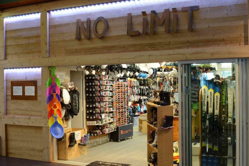 No Limits - © No limits No Limits