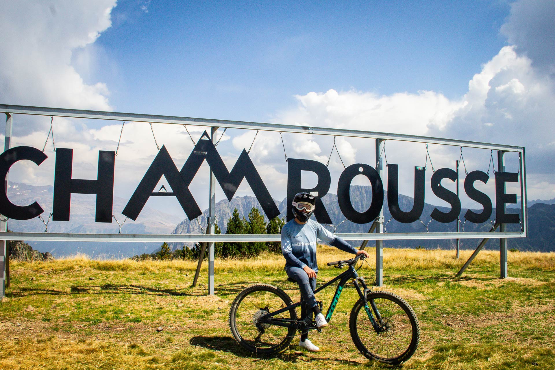 La Chamroussienne mountain bike trail Chamrousse