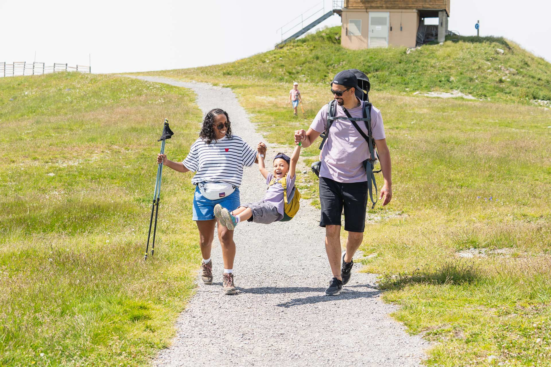 Family outings at the summit of the resort in summer