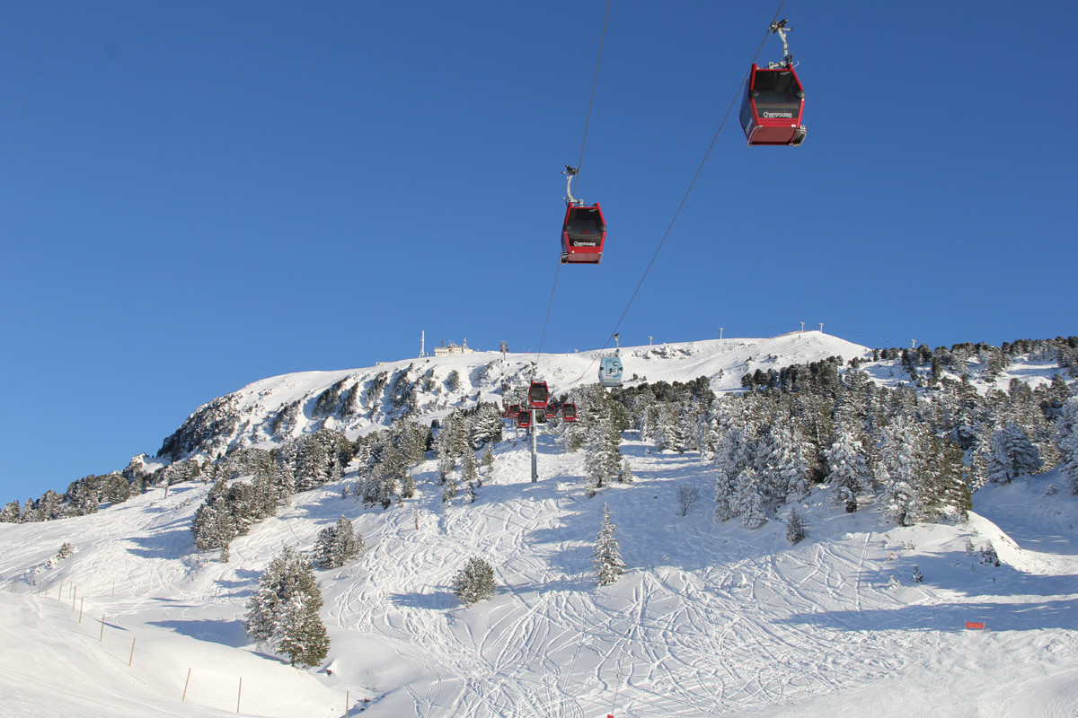 Télécabine de la Croix hiver - © MD - OT Chamrousse Télécabine de la Croix hiver
