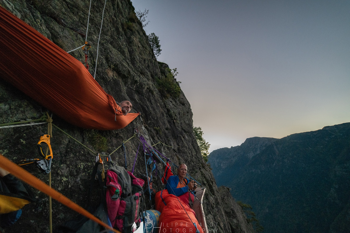 Nuit en portaledge Chamrousse Nuit en portaledge Chamrousse