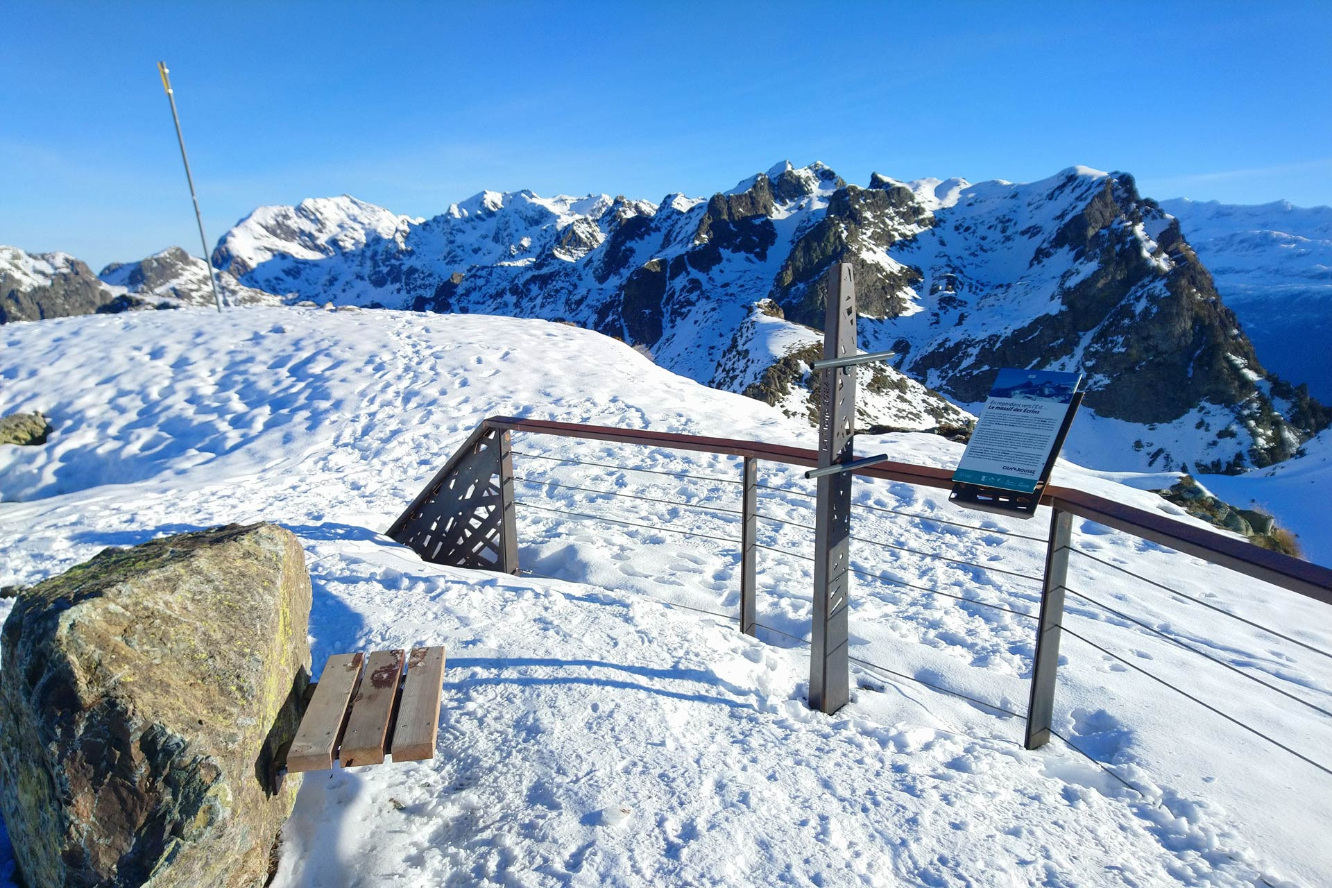 Belvédère Oisans à la Croix de Chamrousse hiver - © SD - OT Chamrousse Belvédère Oisans à la Croix de Chamrousse hiver