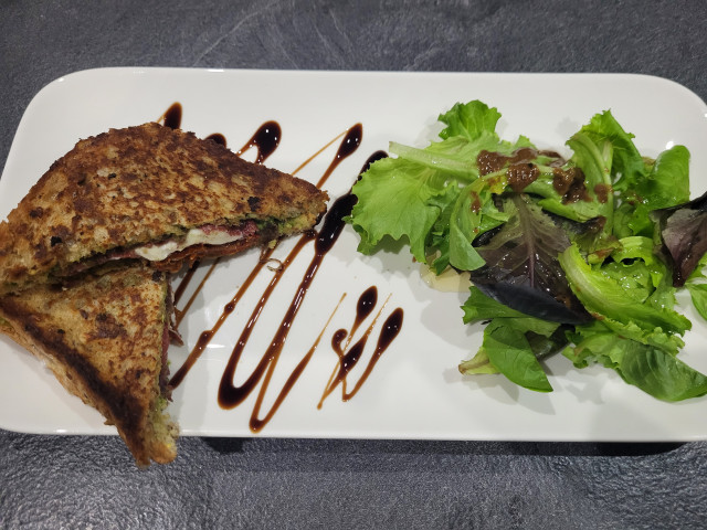 Auberge du Virage Restaurant - © Auberge du Virage Restaurant Auberge du Virage Restaurant