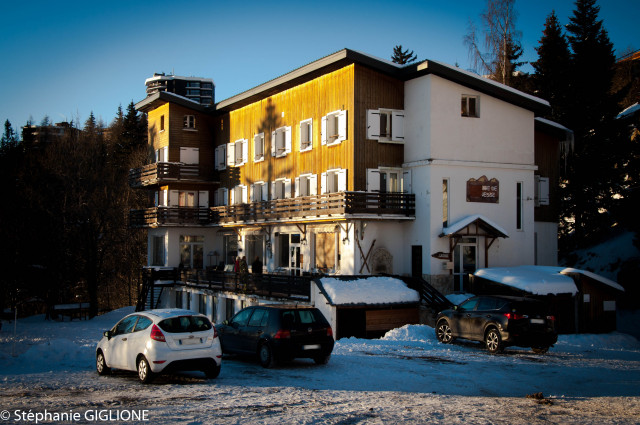 Chamrousse Youth Hostel - © Stéphanie GIGLIONE Chamrousse Youth Hostel