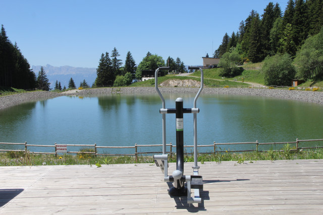 Fitness path - © Gustin Masson Fitness path