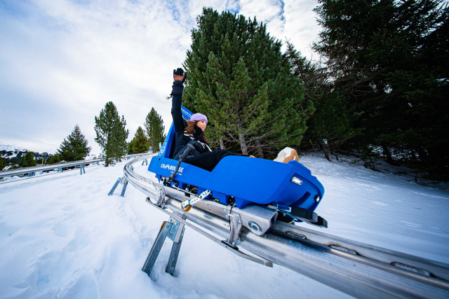 Sledging Park - Coaster luge (luge on rails) Chamrousse - © Kilian Lahais Sledging Park - Coaster luge (luge on rails) Chamrousse