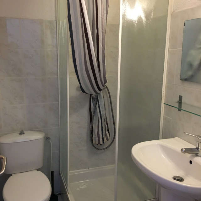 LES ALPAGES SALLE DE BAIN LES ALPAGES SALLE DE BAIN