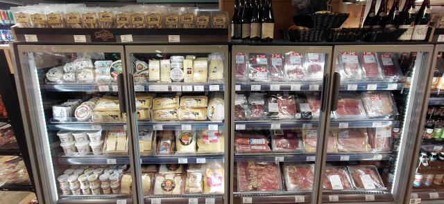 Spar 1750 (formerly Petit Casino 1750)_Chamrousse - © Melanie Sede Spar 1750 (formerly Petit Casino 1750)_Chamrousse