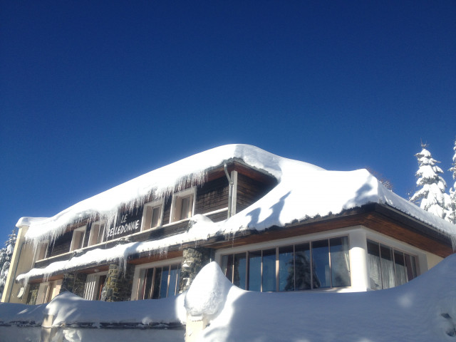 BELLEDONNE NEIGE - © les chalets de chamrousse BELLEDONNE NEIGE