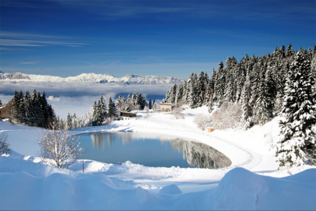 Lac de la Grenouillère hiver Chamrousse - © Droit réservé Lac de la Grenouillère hiver Chamrousse