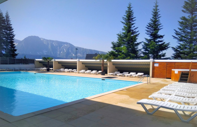 Piscine residence Les villages du Bachat - with swimming pool and restaurant Chamrousse