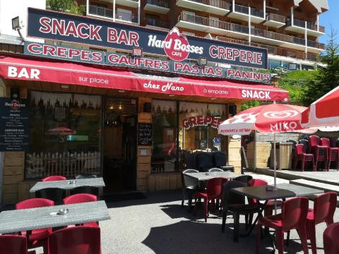 Hard Bosses Café - © Hard Bosses Café Hard Bosses Café