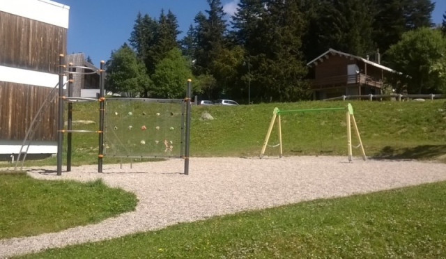Children's play area - Chamrousse 1750 - School - © OT Chamrousse Children's play area - Chamrousse 1750 - School