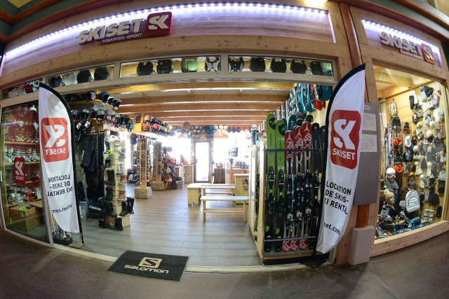 Chamrousse ski rental shop