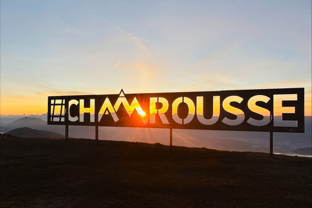 Chamrousse photo sign