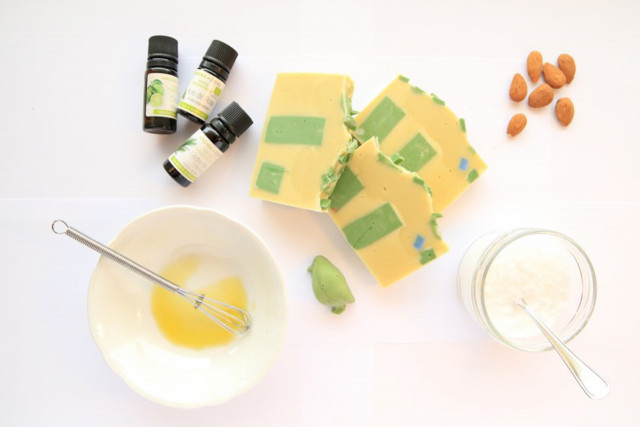 chamrousse-artisanat-produit-local-hiver-station-ski-montagne-grenoble-isere-alpes-france-savonnerie-doux-voyage-92771