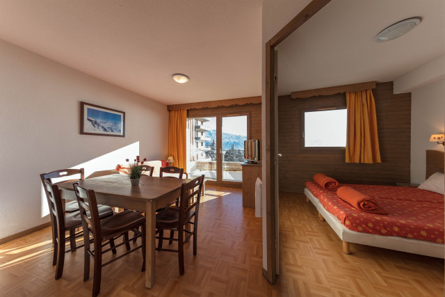 l-ecrin-des-neiges-2-pieces-5-personnes-pmr-robert-palomba-88-51396