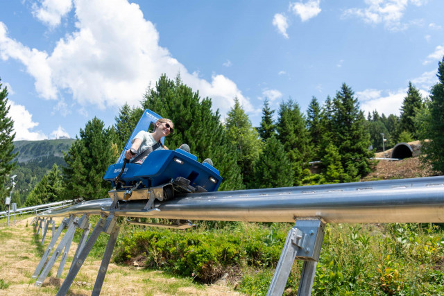 Chamrousse luge rail coaster été station ski montagne grenoble isère alpes france