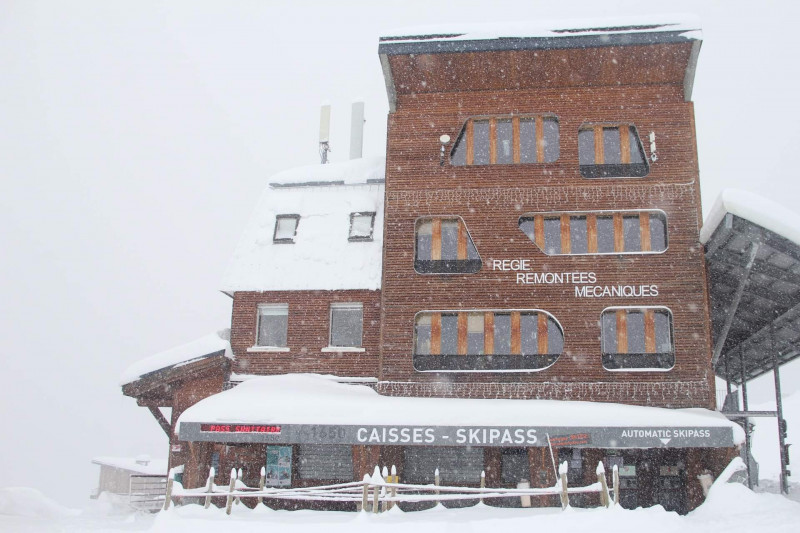 Chamrousse lift building old cable car control