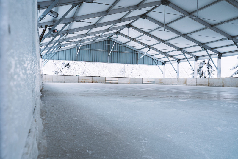 Patinoire extérieure couverte Chamrousse