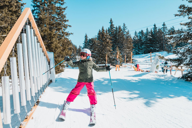 Piste ski ludique famille Montagne de Téo Chamrousse