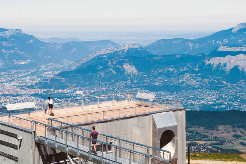 Croix de Chamrousse Grenoble rooftop