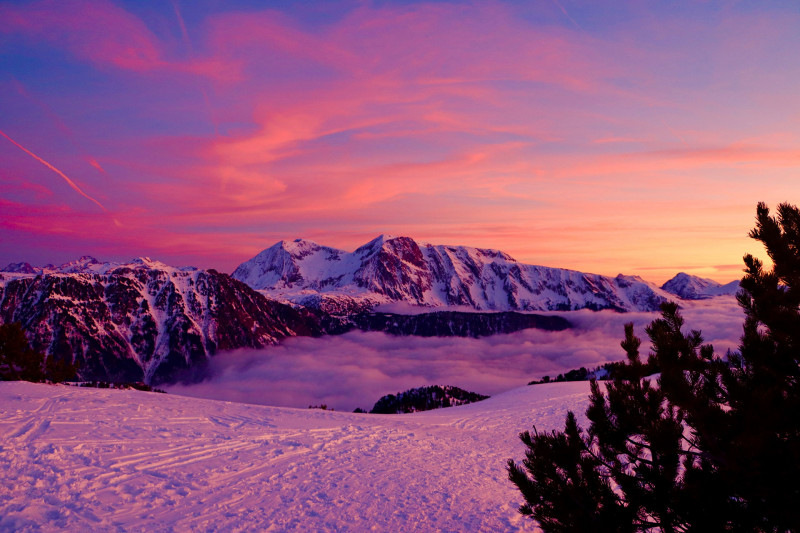 Chamrousse coucher soleil station ski montagne grenoble isère alpes france