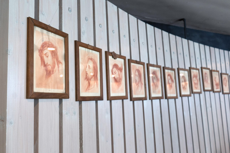 chamrousse-visite-patrimoine-artitude-eglise-portrait-chapelle-haute-station-montagne-grenoble-isere-alpes-france-ch-ot-chamrousse-68239