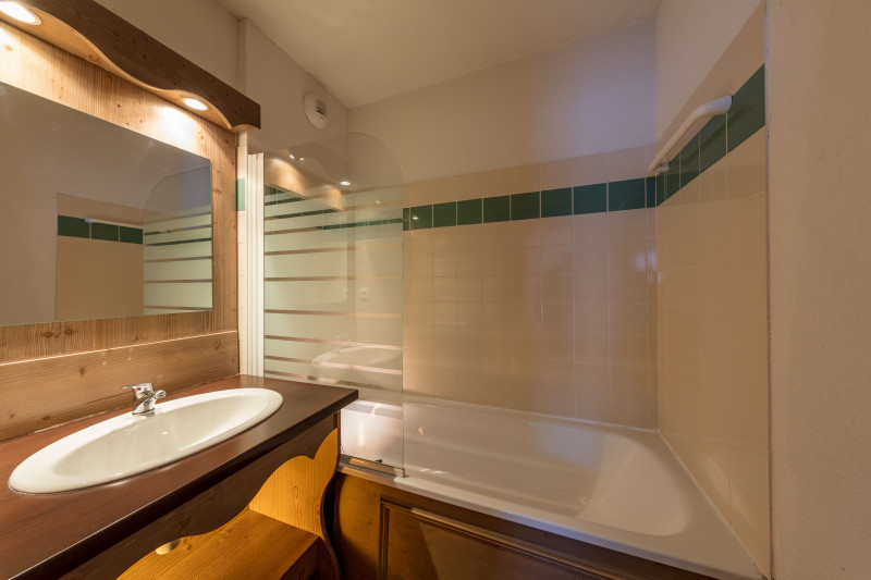 l-ecrin-des-neiges-3-pieces-8-personnes-robert-palomba-78-51397