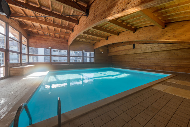 l-ecrin-des-neiges-piscine-hiver-robert-palomba-44-51394