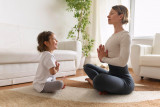 Chamrousse parent-child yoga