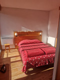Intérieur chambre 2 3P6 VDB Arolles B21 Chamrousse