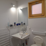 Intérieur salle de bain 2 chalet nounours Chamrousse