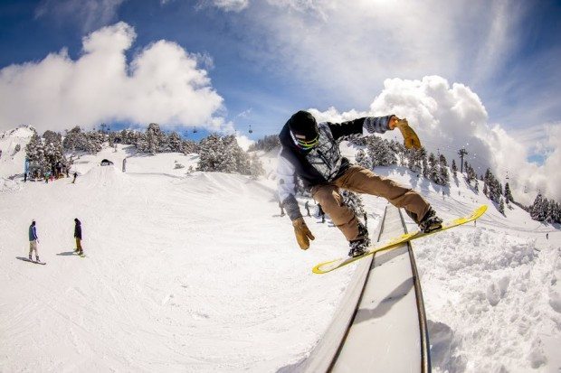 Bangingbees top to bottom Chamrousse - © David Tchag - Act Snowboarding Bangingbees top to bottom Chamrousse