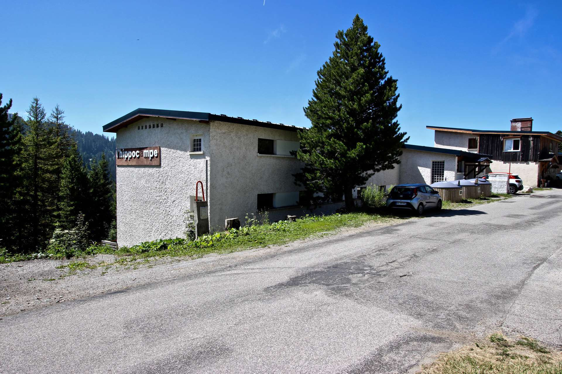 _lv_images__lot_0016190425_11_6028999