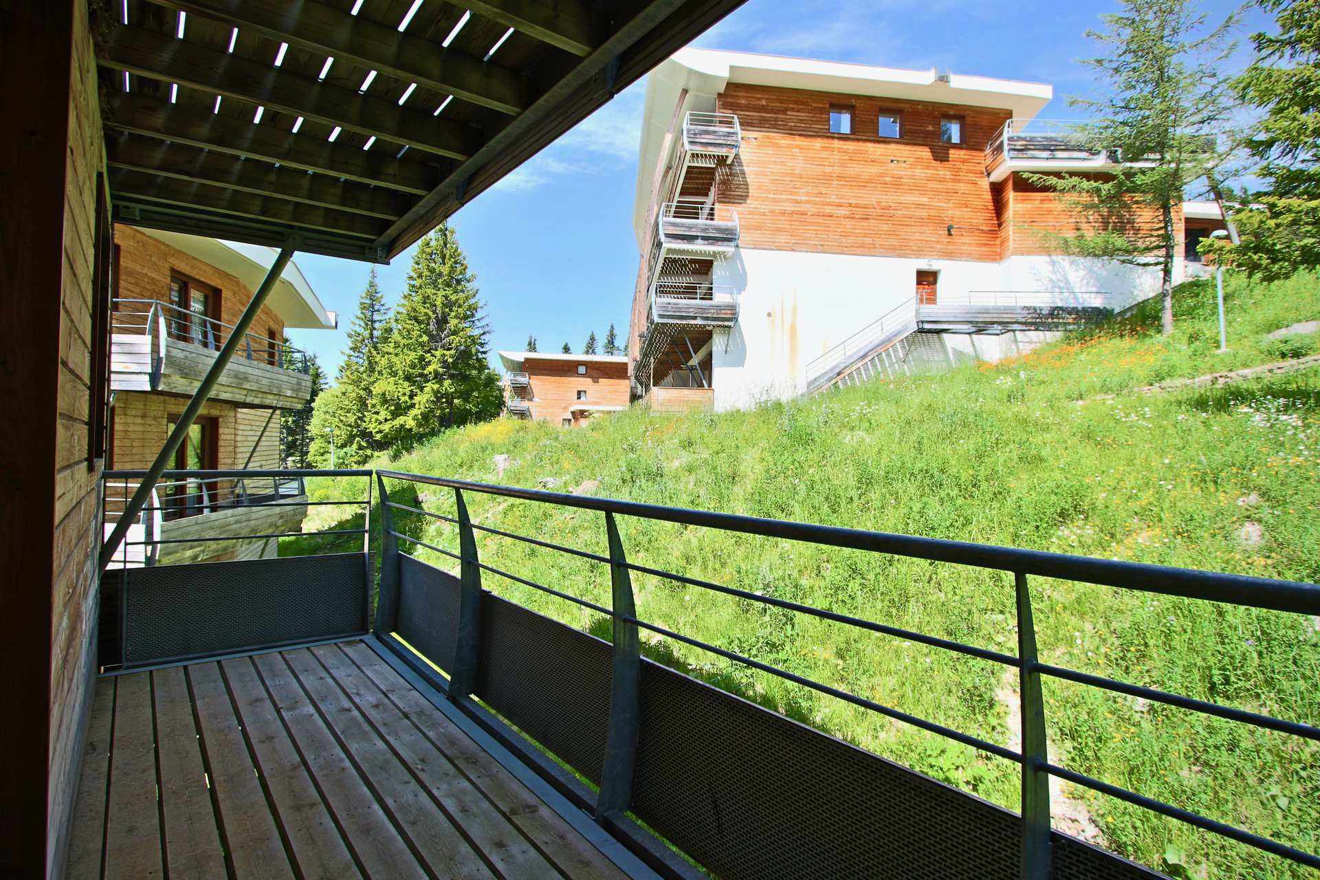 _lv_images__lot_0016190466_10_5873458