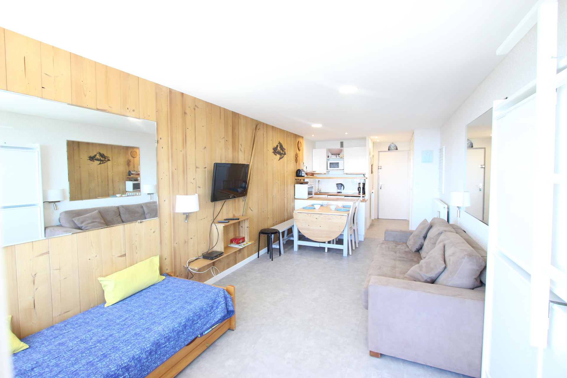 _lv_images__lot_0016190485_03_5699196 _lv_images__lot_0016190485_03_5699196